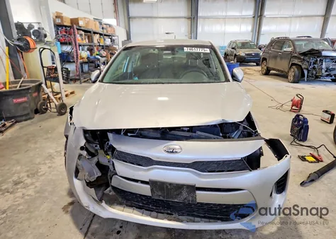 2018 Kia Rio Lx z USA, uszkodzony, nr VIN 3KPA24AB2JE078228
